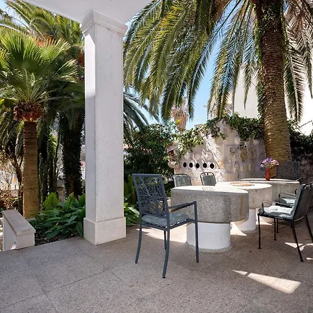 Apartments Villa Domus Marini Hvar Town Esterno foto