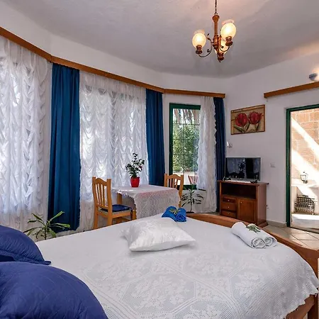 Apartments Villa Domus Marini Hvar Town Esterno foto
